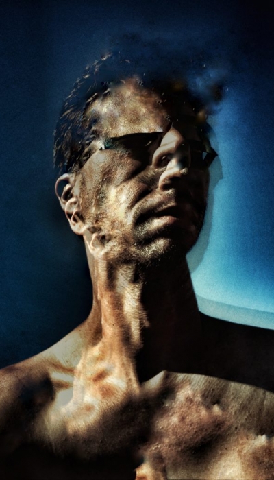 Martin Geisler Soulfies Selflie Selbstportrait Bizarr Grotesk Abbild Seele Emotion Mensch Abbild Augenscheinlicht Kunst Fotografie